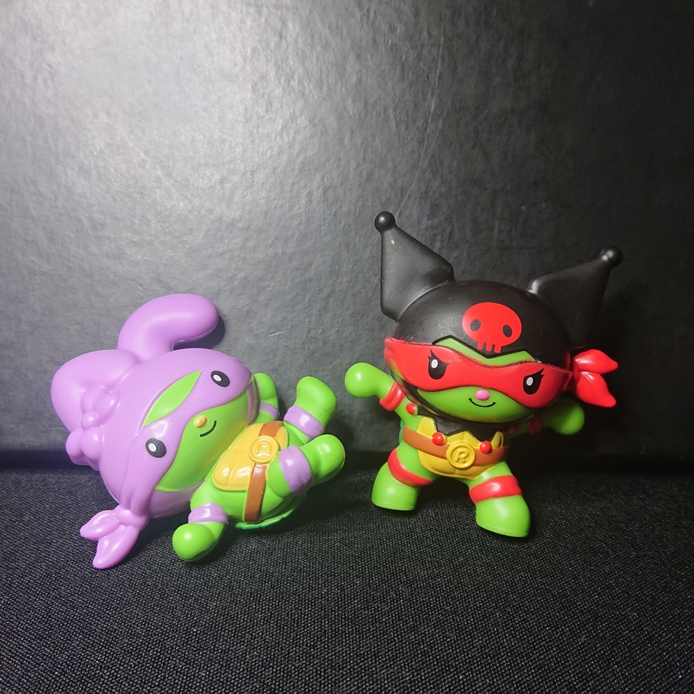 2025 McDonald's Sanrio - Hello Kitty / TMNT Ninja Turtles Figures x2